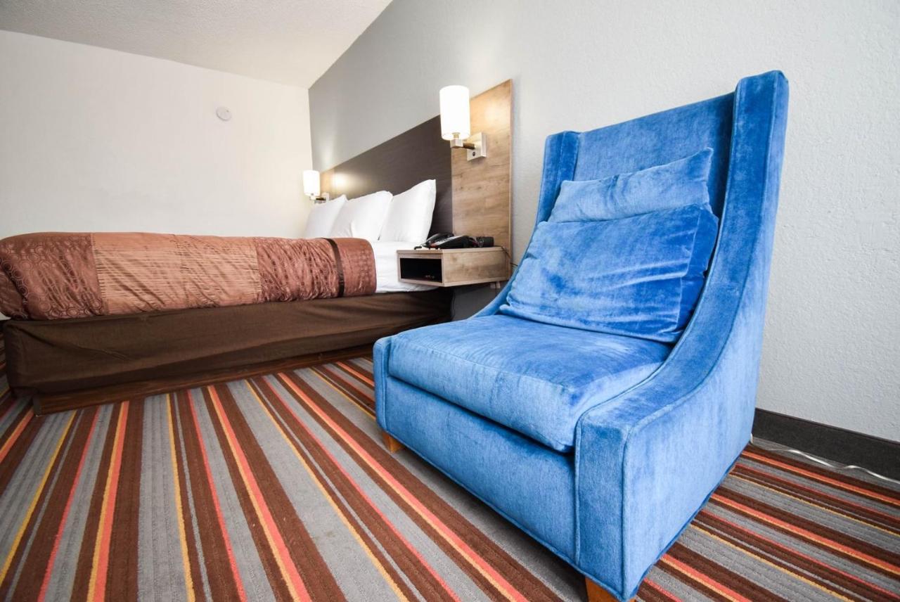 Quality Inn & Suites سولفر سبرينغز المظهر الخارجي الصورة