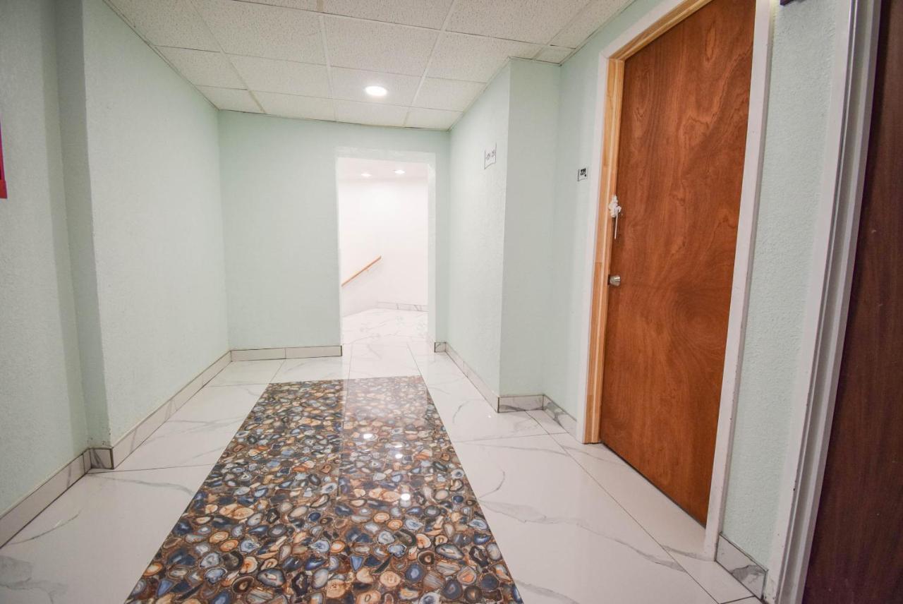 Quality Inn & Suites سولفر سبرينغز المظهر الخارجي الصورة
