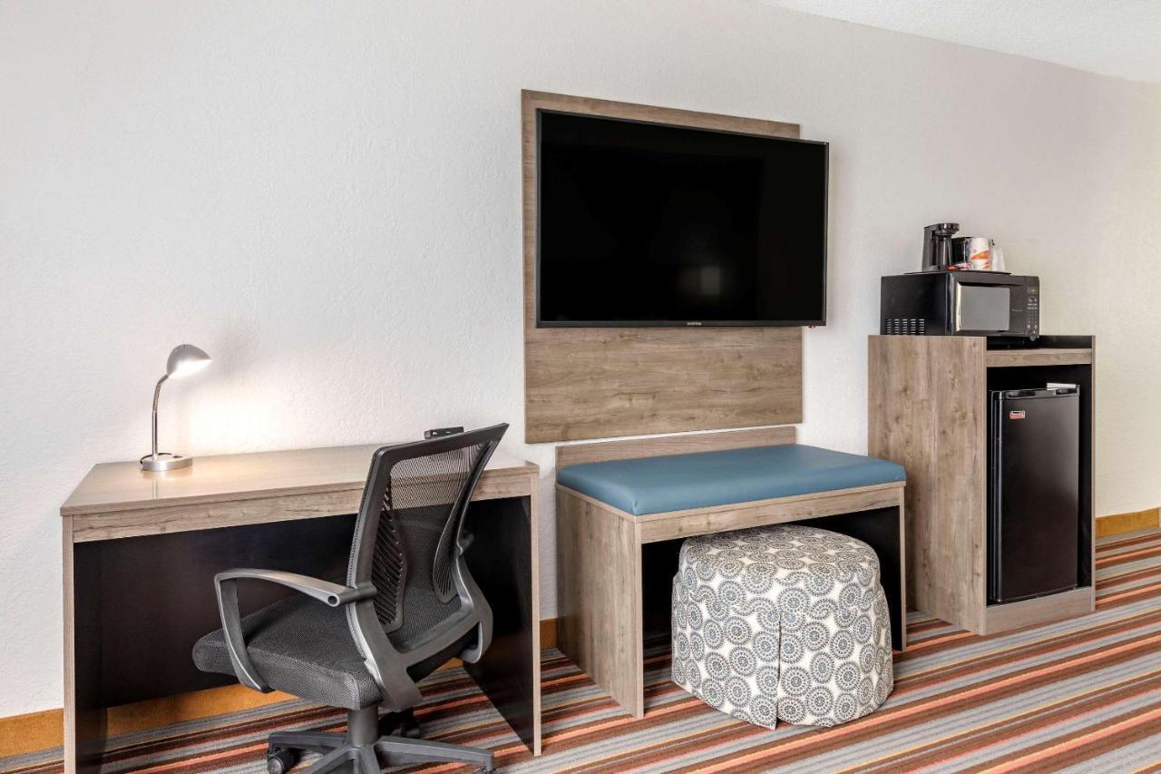 Quality Inn & Suites سولفر سبرينغز المظهر الخارجي الصورة