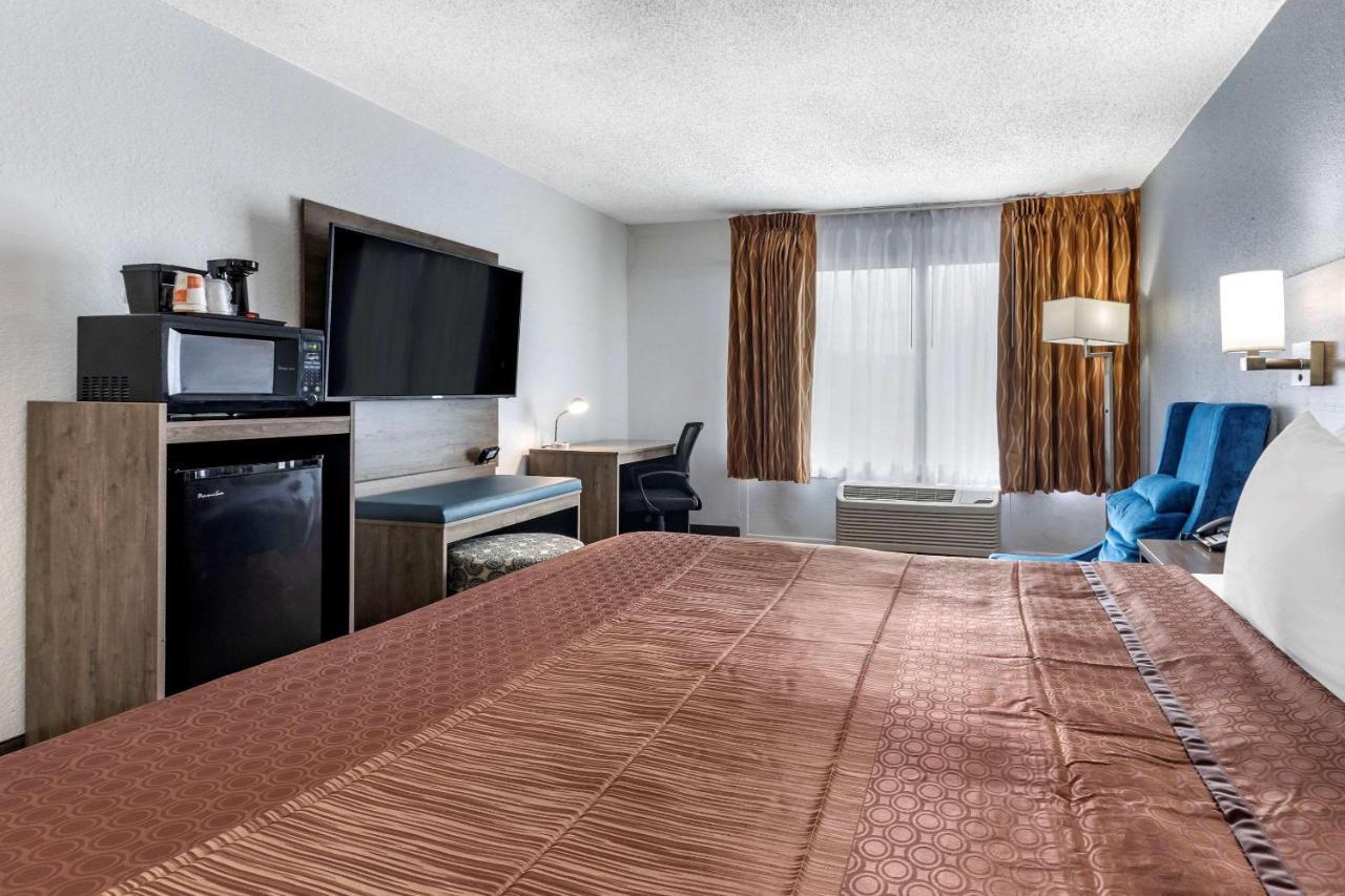 Quality Inn & Suites سولفر سبرينغز المظهر الخارجي الصورة