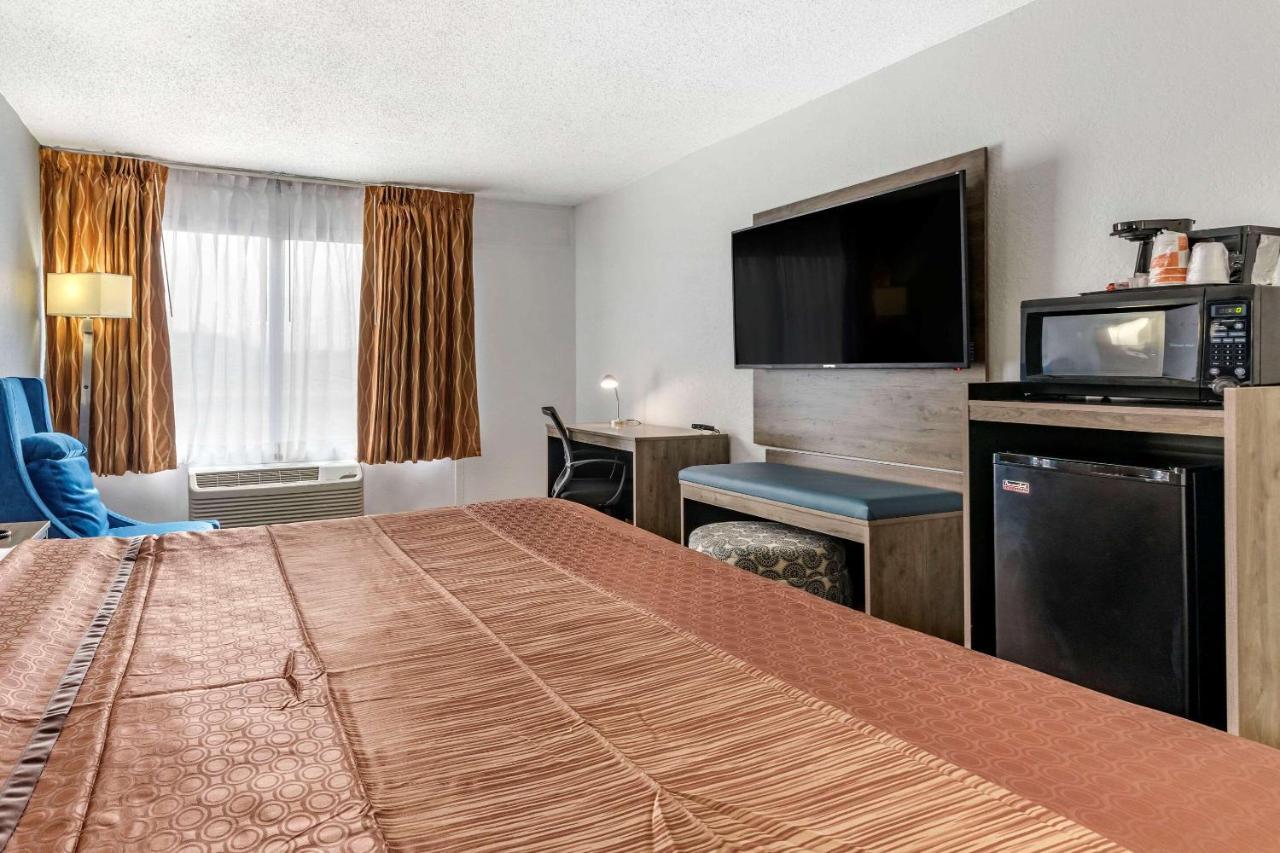 Quality Inn & Suites سولفر سبرينغز المظهر الخارجي الصورة