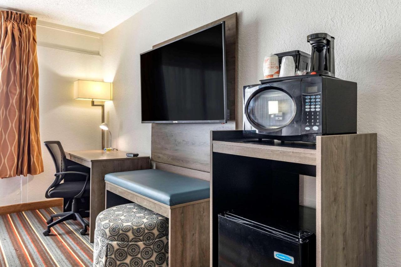 Quality Inn & Suites سولفر سبرينغز المظهر الخارجي الصورة