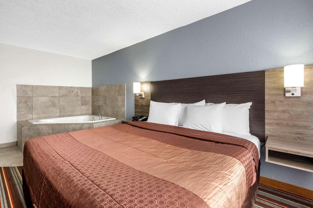 Quality Inn & Suites سولفر سبرينغز المظهر الخارجي الصورة