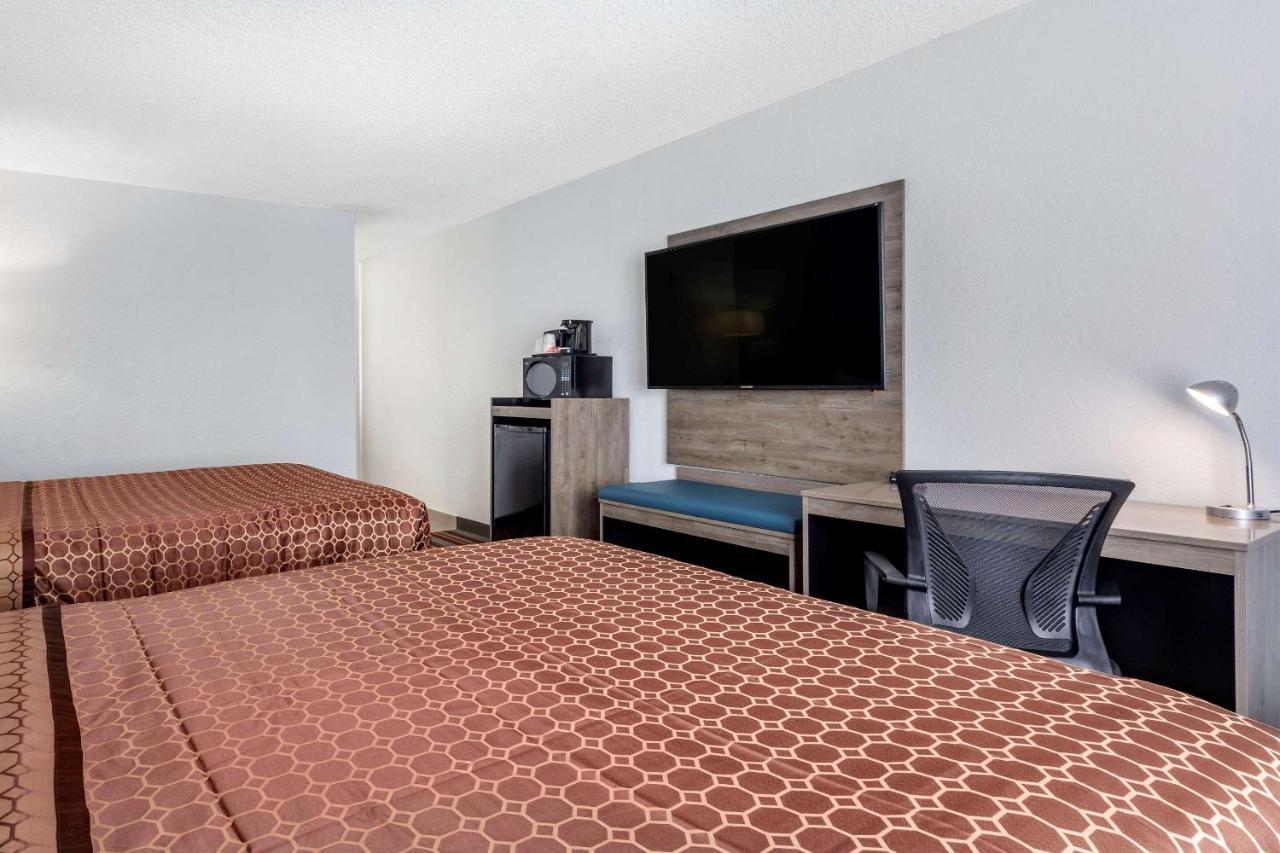 Quality Inn & Suites سولفر سبرينغز المظهر الخارجي الصورة